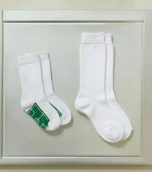 Calcetas para niños estilo deportivo escolar con estampado de cancha de fútbol, algodón cómodo, holgadas, corte medio, primavera/otoño, para uso diario y versátil - Multicolor - Ver 1