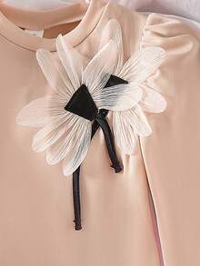 SHEIN Abito lungo con maniche lunghe, collo tondo, decorazione a fiori bianchi e fondo plissettato, comodo e alla moda, adatto per autunno/inverno, per ragazze giovani - Albicocca - Visualizzare 5