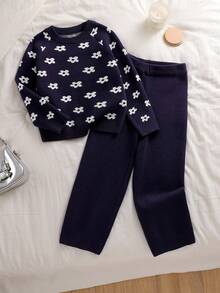 SHEIN Vintaside Kids 女童及幼儿休闲、时尚、可爱卡通花朵毛衣套装，包含毛衣和毛裤，适合旅行和外出穿着。 - 藏蓝色 - 查看 5