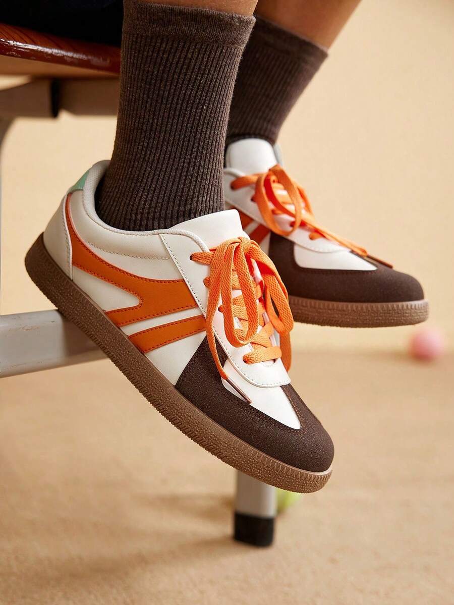 CUCCOO EASI 女士时尚百搭休闲平底鞋 - 彩色 - 查看 1