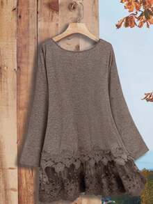 Rusticease 大码女式灰色圆领长袖撞色蕾丝下摆乡村风T恤，适合秋冬季穿着，舒适保暖，乡村风格，适合乡村音乐会，棕色上衣 - 棕色 - 查看 2