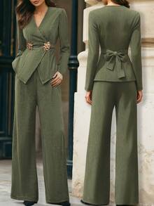 SHEIN Unity Nouveau set 2 pièces en métal décoratif, col V, manches longues, asymétrique avec lien, décontracté mais élégant, convient pour de multiples occasions - Militaire verte - Voir 1