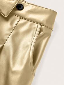 Chiquease 女士休闲时尚街头风纯色PU皮革重叠腰褶皱短裤 - 杏色 - 查看 4