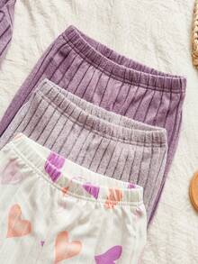 SHEIN Vintaside Kids 3 قطعة/طقم بنات كاجوال بتصميم قلب ملون بياقة دائرية وأكمام طويلة، قميص بياقة دائرية وأكمام طويلة + بنطلون واسع، مناسب للارتداء اليومي، للربيع/الخريف/الشتاء