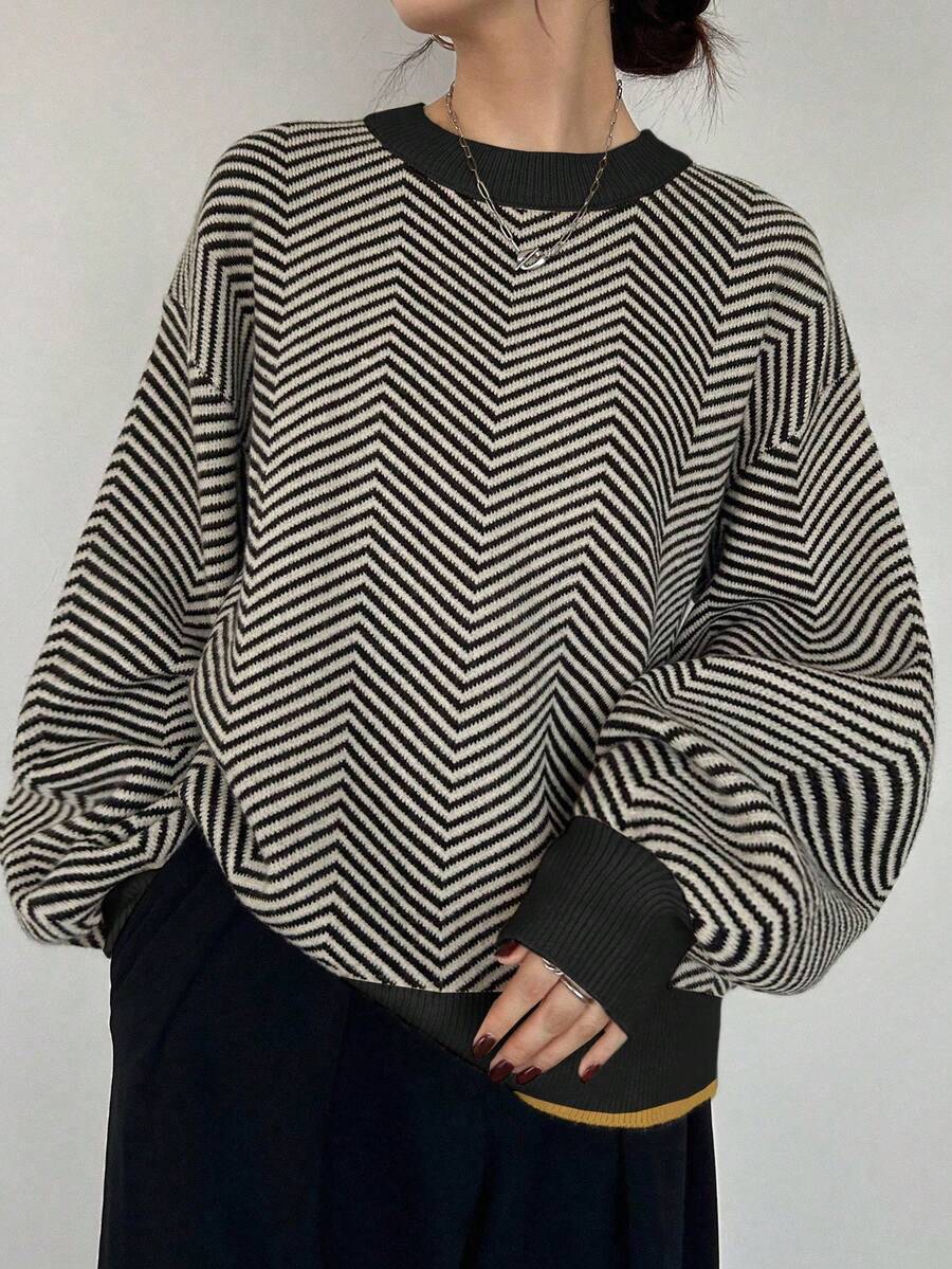 FRIFUL Women's Casual Loose Fit Colorblock Round Neck Drop Shoulder Long Sleeve Sweater, Versatile Autumn Outerwear - Black - View 1