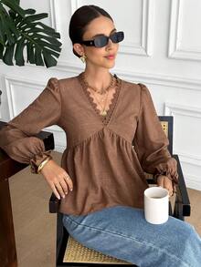Serisse Women's Solid Color Contrast Lace V-Neck Long Sleeve Casual French Elegant Shirt Teachers' Day Office Brunch Coffee Brown Autumn - Brown - View 5