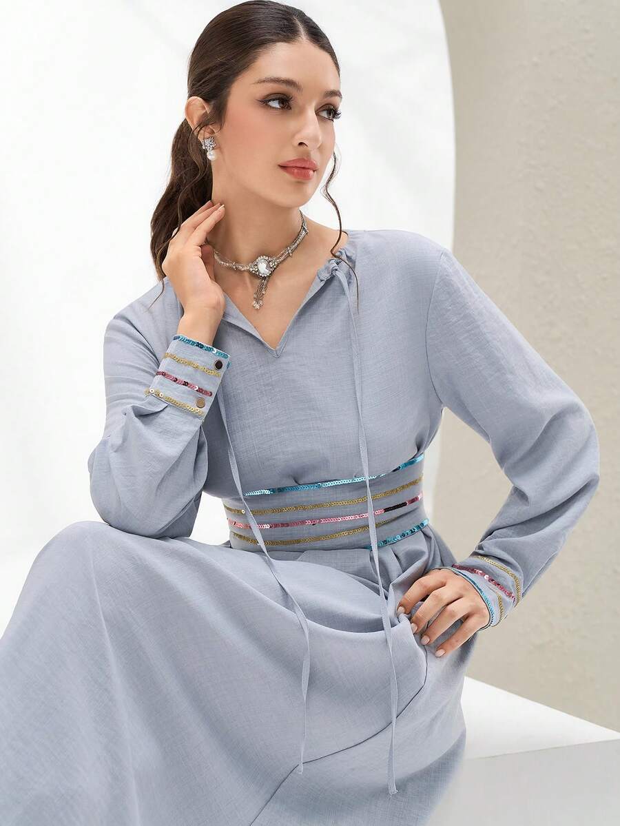 Al Najma 女士优雅阿拉伯风格长袖连衣裙，腰部饰有亮片拼接 - 藍色 - 查看 1