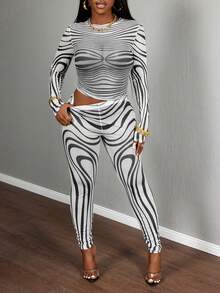 Slaydiva Bộ 2 món áo crop top tay dài in họa tiết ngựa vằn lưới mỏng gợi cảm phong cách đường phố mùa hè 2025 mới, phù hợp cho các lễ hội âm nhạc, phong cách đường phố gợi cảm, mùa tốt nghiệp, phong cách du mục phương Tây, phong cách Bohemian, đi chơi hàng ngày, thể thao xe máy, câu lạc bộ, phong cách nóng bỏng, tiệc sinh nhật, trang phục học sinh, cơ bản đa năng, thường ngày, kỳ nghỉ, du lịch du thuyền, bãi biển, tắm nắng, lan truyền, tụ tập tiệc tùng - Đen và trắng - Xem 4