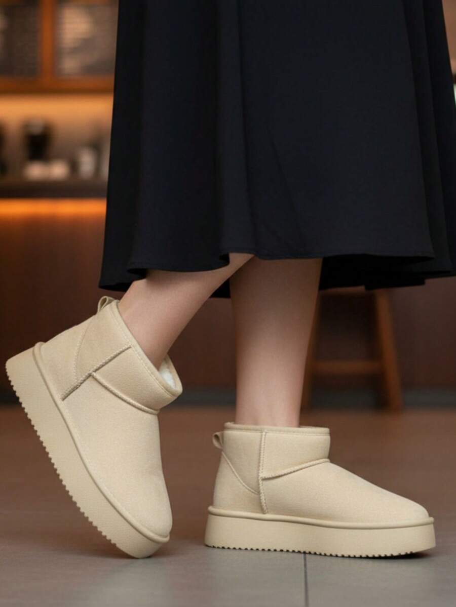 Botas de nieve para mujer 2025, de unicolor, cálidas, antideslizantes, para exteriores, casuales, cómodas, de estilo bohemio - Beis - Ver 1