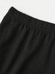 SHEIN 少女网纱露肩喇叭长袖短款上衣搭配纯黑色喇叭裤两件套，休闲优雅，适合日常穿着，秋冬季节也适用。 - 軍綠色 - 查看 5