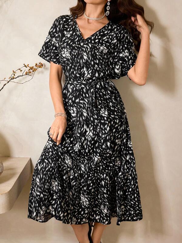 Mulvari Plus Size Women Allover Print V-Neck Short Sleeve Casual Fashion Dress