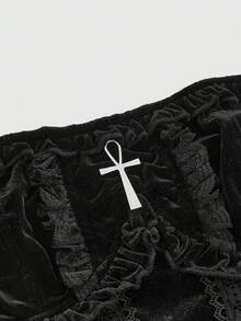 ROMWE Goth 女士哥特式宫廷优雅天鹅绒蕾丝拼接系带腰部十字架吊坠抹胸上衣 - 黑色 - 查看 4