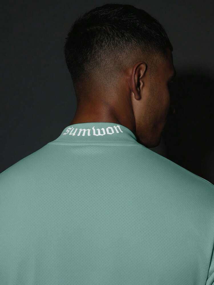 Long Sleeve Mock Neck Tee With Thumbholes