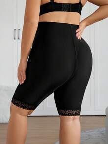 SHEIN CURVE+ Plus Size Women Solid Color Mesh Patchwork High Waist Shaping Shorts/2026 /New Year Women Curve Plus Clothing