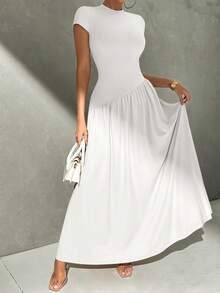 Firerie 优雅简约日常穿搭独特纯色短袖修身立领不对称A字腰长连衣裙 - 白色 - 查看 3