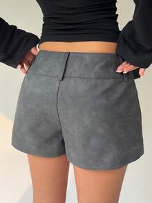 Aloruh Women's Autumn/Winter New Gray Tie-Dye Washed PU Mini Shorts With Belt & Button Closure, Retro Distressed Style - Dark Grey - View 2