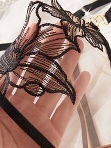 Fashionable Sexy Romantic Embroidered Low-Waist Thong Panties - Multicolor - View 6