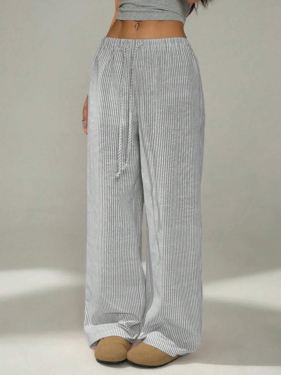 SHEIN PETITE Petite Ladies Pink And White Casual Home Striped Trousers Suitable For Spring And Summer Stripe Pants Gray Pants Loose Pants