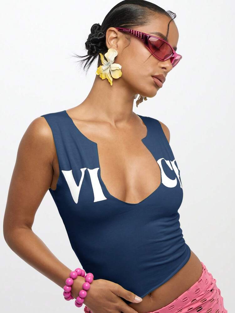 SUMWON WOMEN Notch Neck Tank With Text Print