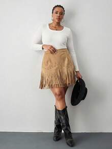 SHEIN Tall CURVE Váy chữ A tua rua đinh tán cổ điển cỡ lớn bằng da lộn màu đen dành cho nữ, váy thu đông, trang phục Nashville, váy cướp biển - Màu Khaki - Xem 4