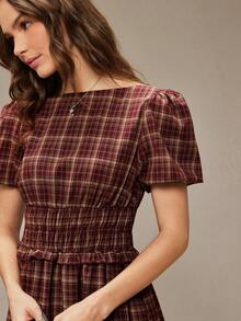 WESTFADE 船领短泡泡袖褶皱腰部荷叶边层叠格子迷你连衣裙，适合冬季、波西米亚风、西部风、假日、圣诞节、新年、纳什维尔牛仔风、休闲、可爱风格。 - 酒紅色 - 查看 3