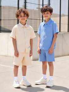 SHEIN Explorewe Bộ đồ 4 món đơn giản cho bé trai, Bộ áo sơ mi ngắn màu kaki + Bộ áo sơ mi ngắn màu trắng, Thích hợp cho mùa xuân và mùa hè chơi ở nhà - Nhiều màu - Xem 8