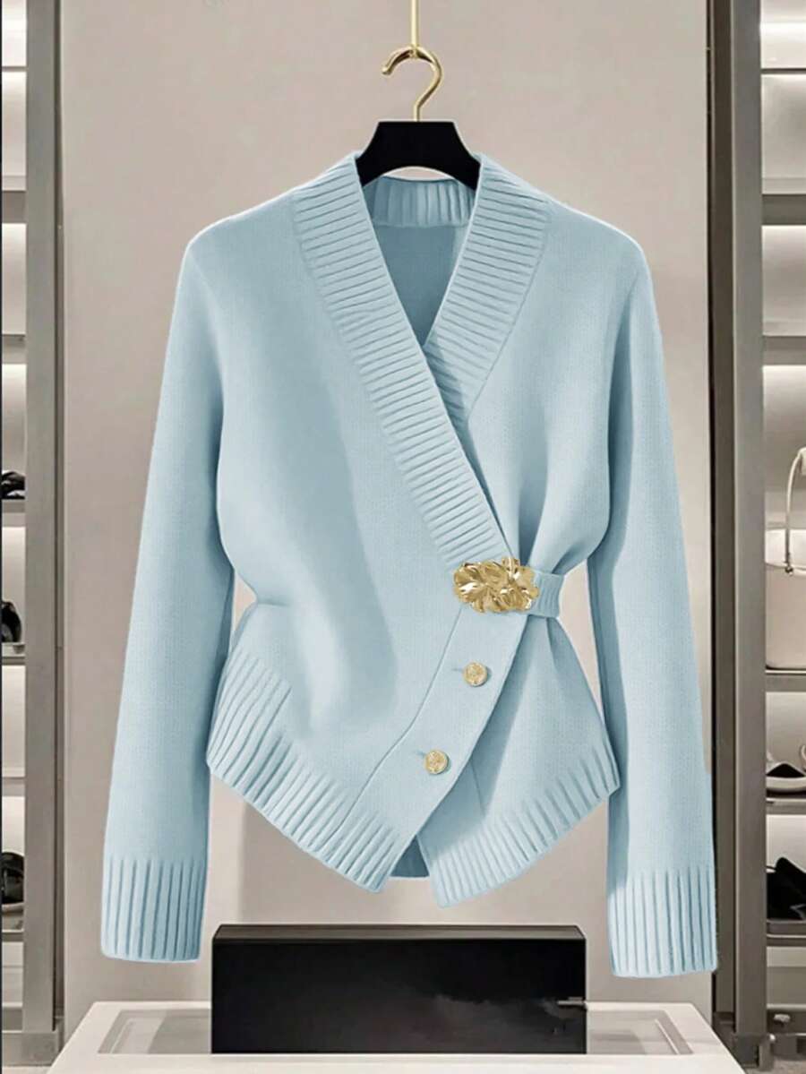 SHEIN Tall 女士蓝色毛衣，新款秋冬金属纽扣不对称开襟羊毛衫，百搭通勤风高领针织毛衣 - 彩色 - 查看 1