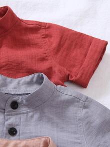 SHEIN Vintaside Kids 3件/套 男嬰純色半鈕扣短袖上衣 粉色與紅色 夏季休閒家庭套裝 柔軟舒適 度假派對日常旅行 - 彩色 - 查看 5