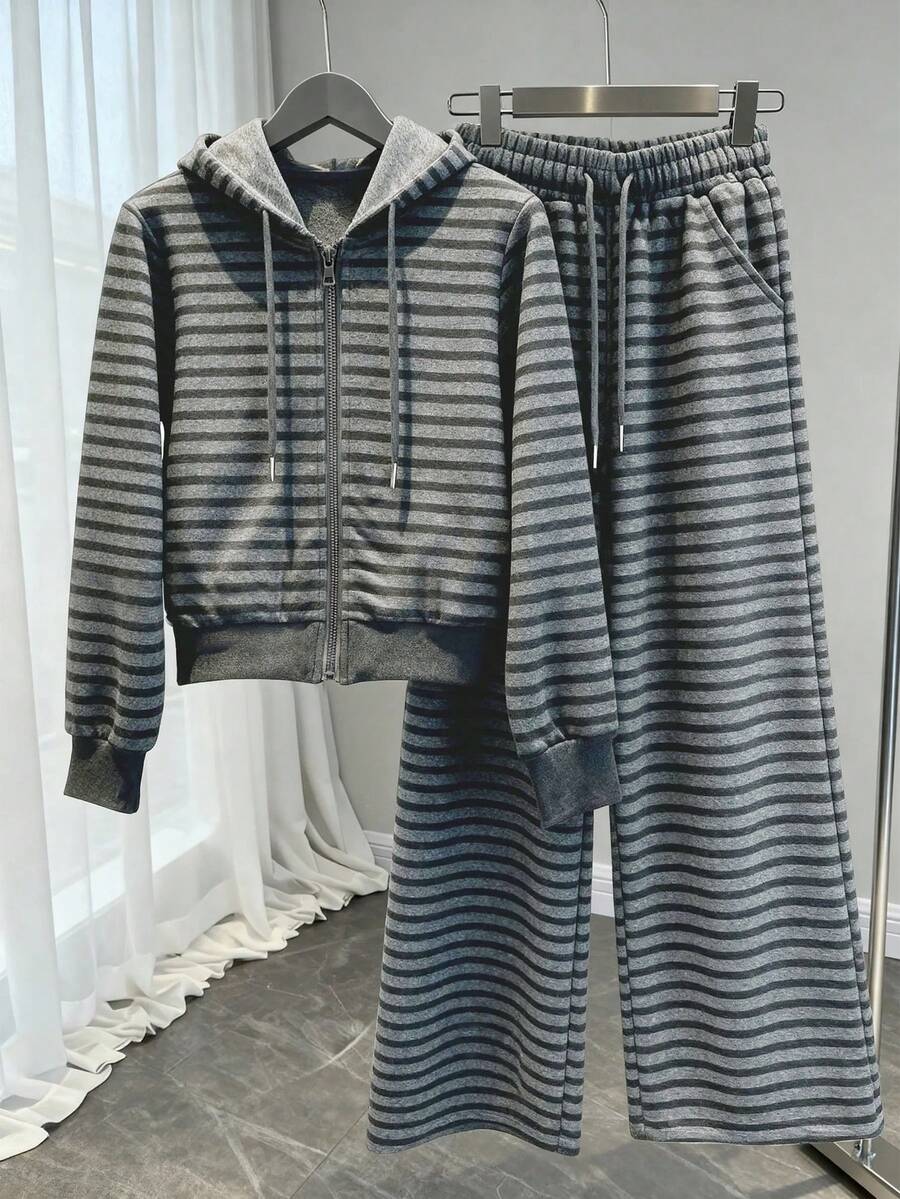 Resyla Striped Digital Print Casual Zip-Up Hoodie Set, A Gift For Friends - Dark Grey - View 1