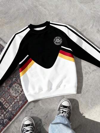 Manfinity Sporsity Soccer Inspired Graphic Design Men's Pullover Pullover Sweatshirt, Gift For Men