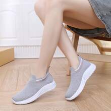 Zapatillas de verano casual para mujeres, zapatillas de correr de punta baja con suela de EVA, forro y parte superior de tela cómoda, calzado deportivo de color sólido ligero, zapatos de caminar ligeros|Zapatillas de deslizamiento|Zapatillas de tela cómoda - Blanco - Ver 3