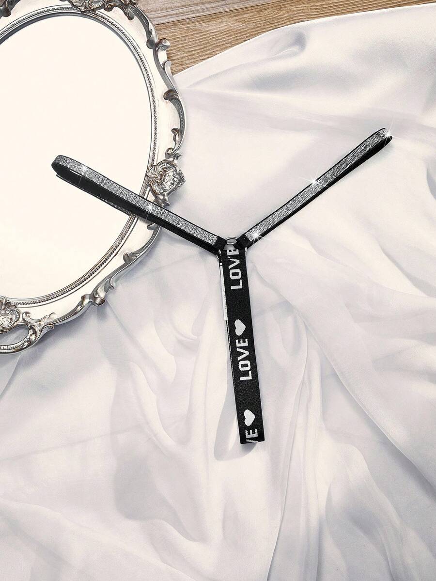 SHEIN 女士超黑针织内衣，饰有水钻链条和爱心图案，适合外出穿着 - 黑色 - 查看 1