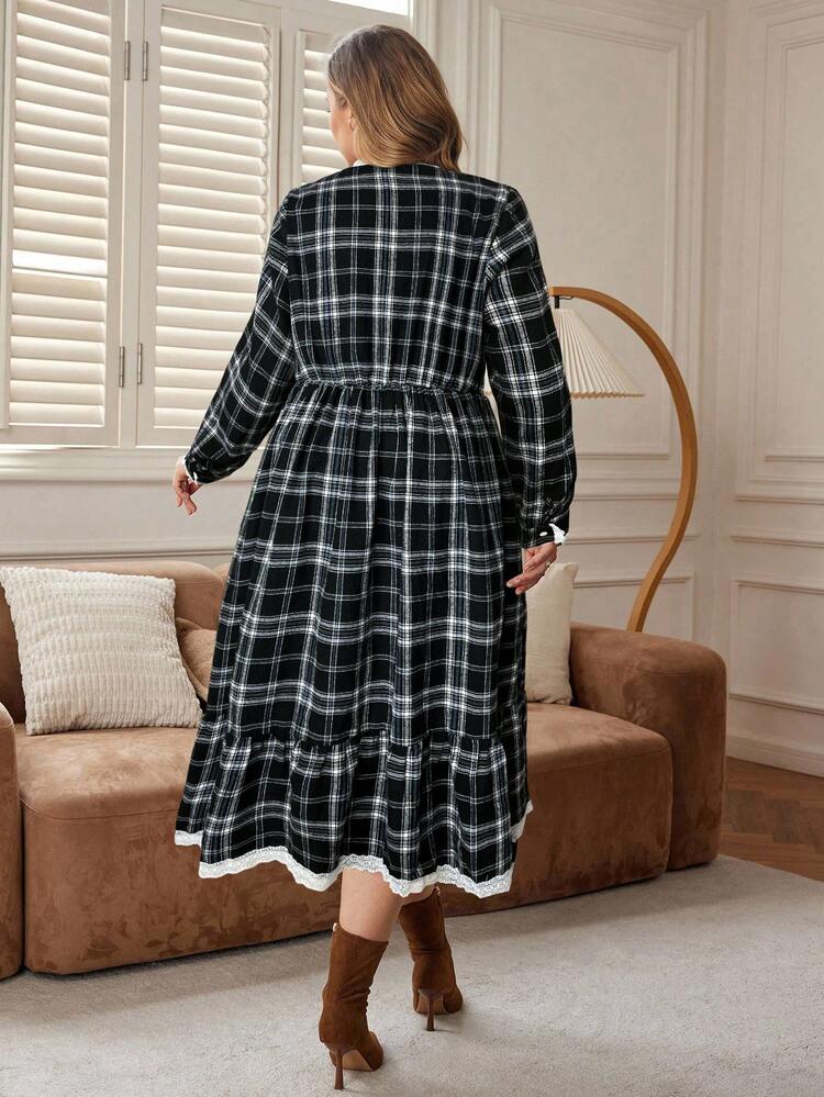 Plus Size Plaid Print Lace Patchwork Elegant Long Sleeve Dress