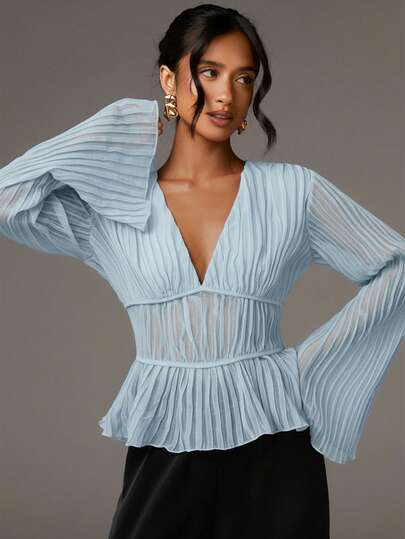 Athîral Women's Elegant Vacation Style Solid Color Deep V-Neck Flare Sleeve Peplum Top, Spring/Summer/Autumn, Light Blue Blouse, Light Blue Top, Baby Blue Top Women, Pleated Top, Smocked Top