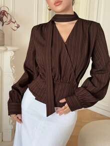 DAZY Blusa feminina casual com decote em V e amarração na cintura, ideal para outono/inverno. - Castanho Café - Ver 1