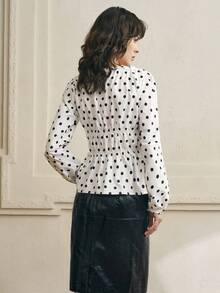 Cévolie Vintage Polka Dot Square Collar Bow Tie Waist Lantern Sleeve Blouse - Black and White - View 2