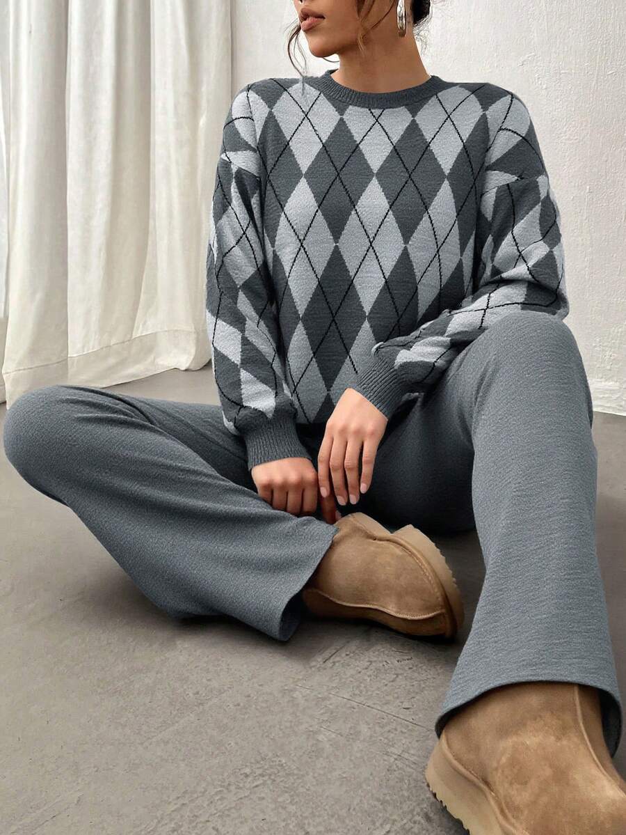 EURMUSE Women Diamond Pattern Round Neck Drop Shoulder Pullover & Sweater Pants Set,Co Ord,Winter Clothes - Multicolor - View 1