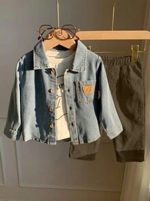 SHEIN 男婴秋冬休闲熊图案牛仔外套、白色长袖T恤、米色休闲裤三件套，适合生日派对、锐舞派对、晚宴、演出、婚礼、迎婴派对、洗礼和一周岁生日庆祝等场合，幼儿园可爱套装 - 軍綠色 - 查看 6