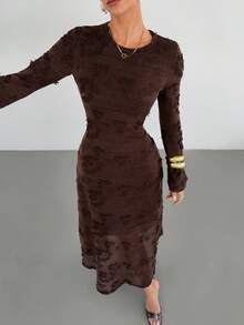 Siren Gaze 新款秋冬3D立体花卉长裙 - 棕色 - 查看 3