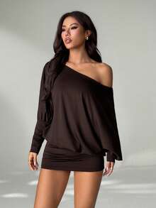 SHEIN PETITE 性感斜肩长袖修身迷你连衣裙，街头风音乐节必备，夏季女士棕色短款不对称肩连衣裙 - 棕色 - 查看 9