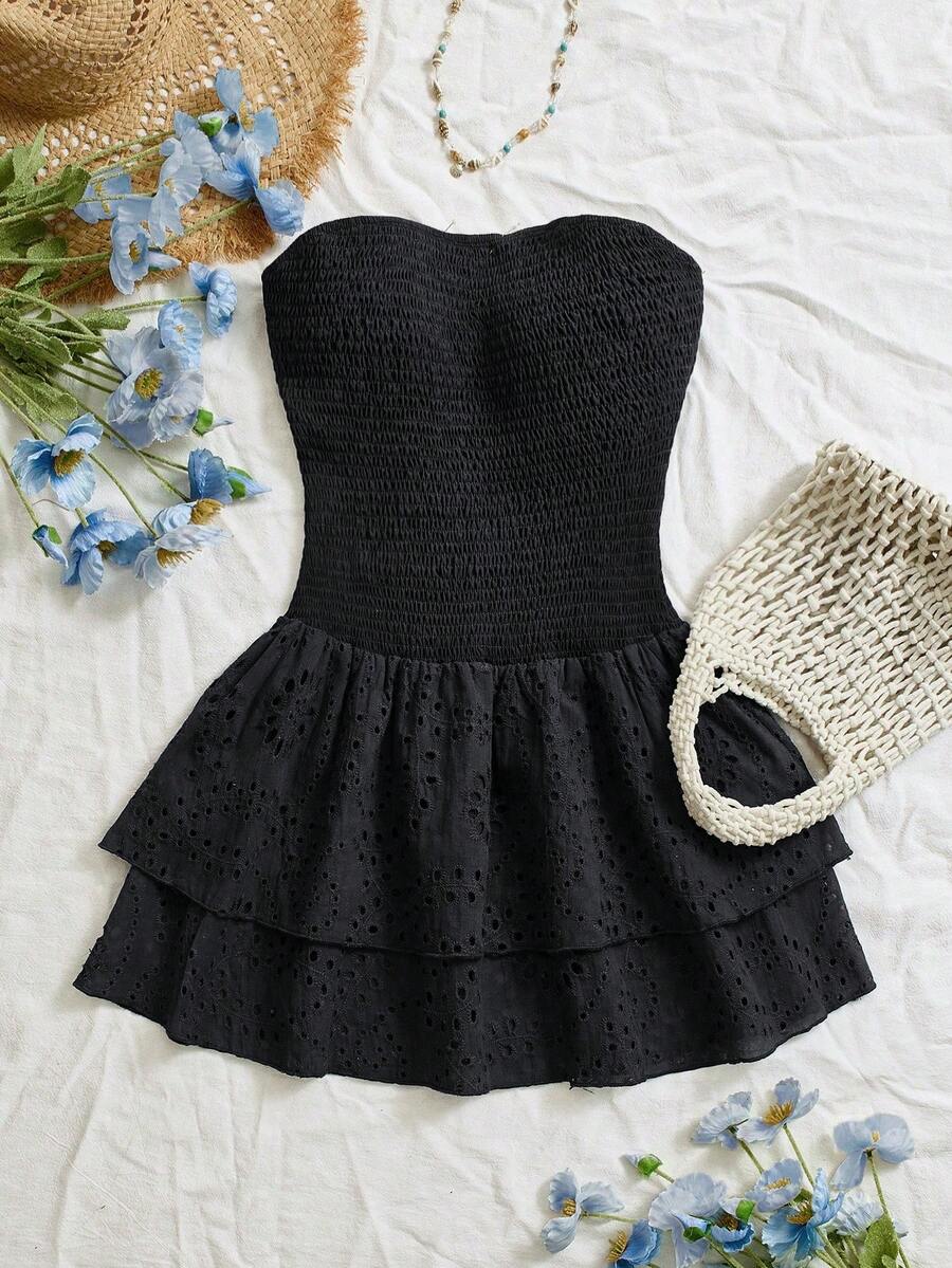 Sweetra Vestido elegante de estilo de vacaciones con pliegues, sin mangas, escote halter, cintura ceñida, hueco, bordado y volantes en el bajo, de color azul marino - Negro - Ver 1