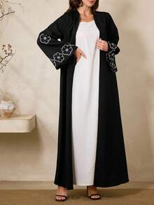 Al Najma Women's Floral Embroidery Flare Sleeve Loose Arabic Abaya Robe