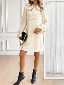 SHEIN LUNE 领口系带灯笼袖仿珍珠串珠优雅连衣裙 - 杏色 - 查看 5