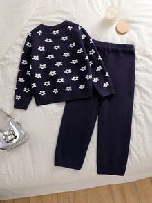 SHEIN Vintaside Kids 女童及幼儿休闲、时尚、可爱卡通花朵毛衣套装，包含毛衣和毛裤，适合旅行和外出穿着。 - 藏蓝色 - 查看 2