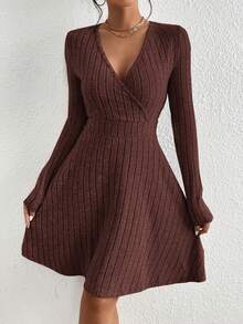 SHEIN Tall CURVE Plus Size Solid Color Deep V-Neck Crossed Wrap Ribbed Long Sleeve Dress New Years Women Outfit - Brown - View 4