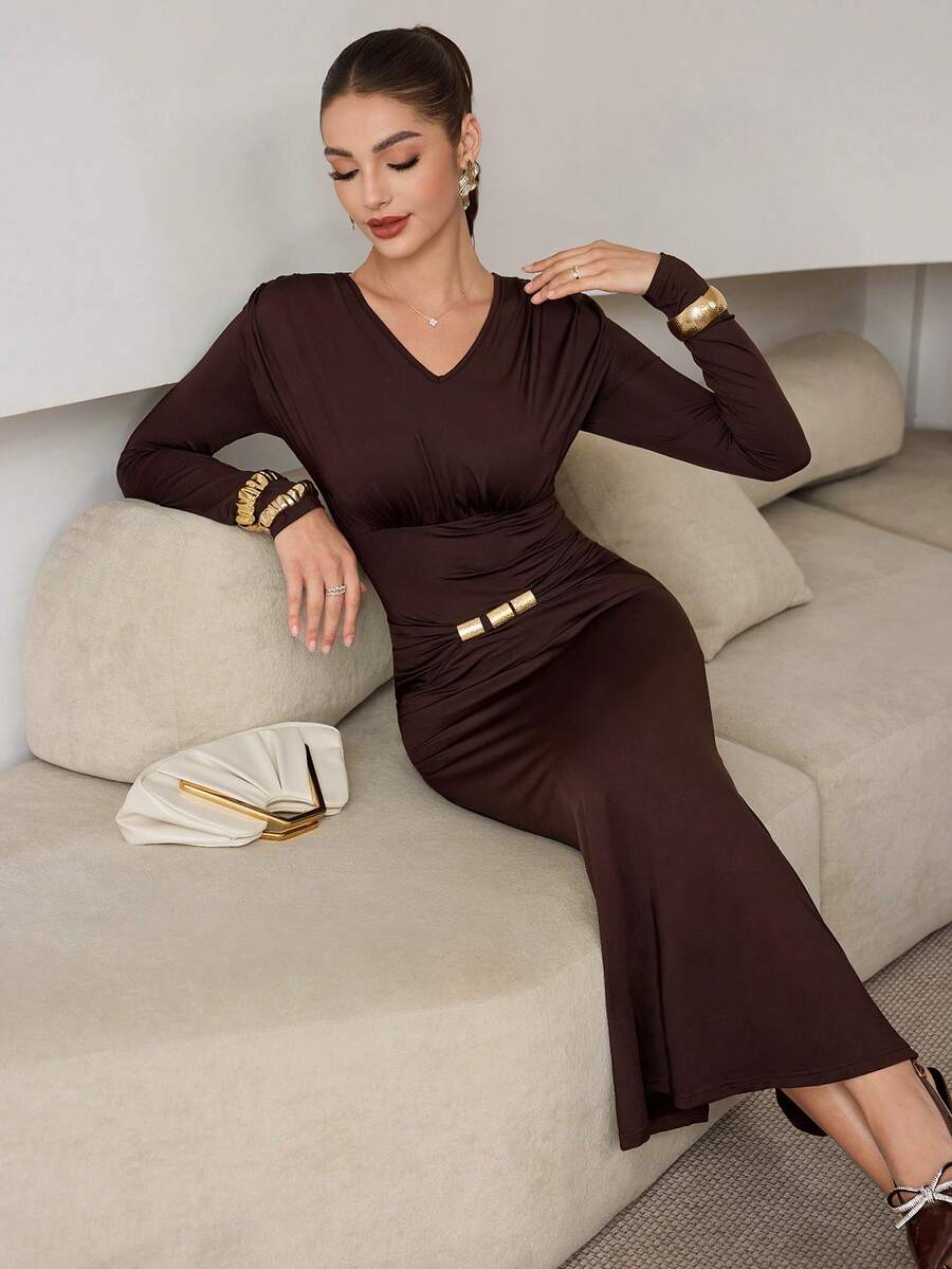 Modelyn 时尚新款针织简约修身女装 - 咖啡 - 查看 1