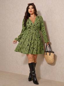 Elaquor 大码优雅印花V领灯笼袖连衣裙，休闲秋季款 - 綠色 - 查看 8