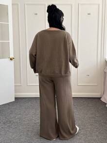 CovetEZ Plus Size Solid Color Crew Neck Long Sleeve Sweater And Pants Casual Matching Set, Autumn/Winter Comfortable Two Piece Set - Brown - View 2