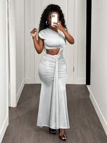 BamGleam Solid Color Pleated Splice Off-Shoulder Fitted Crop Waist High Slit Elegant Sexy Dress For Women - Silver - View 6