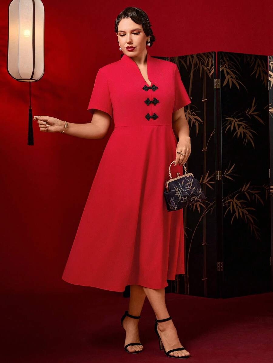 Auvina Elenzya 大码女式红色纽扣装饰连衣裙 - 紅色 - 查看 1